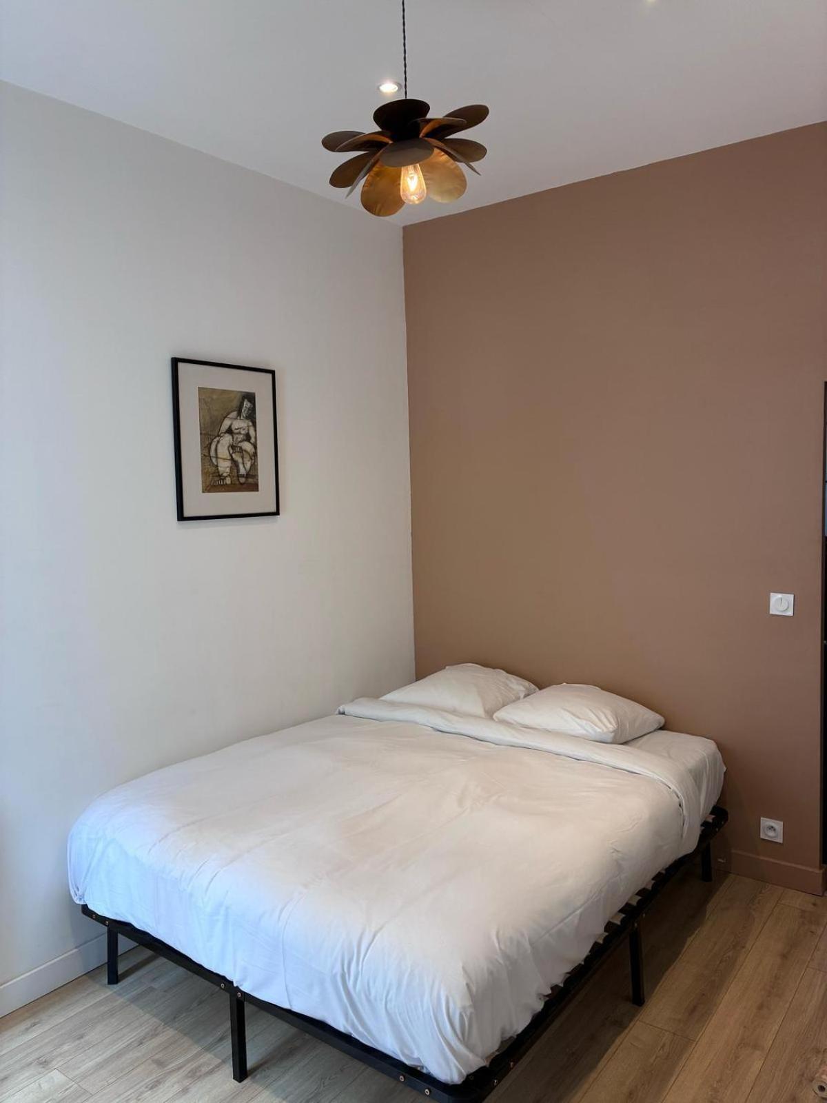 Apartment La Coquille - Terrasse Et Climatisation En Centre - Gare Saint Roch Montpellier